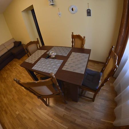 براشوف Apartment Luca Poarta Schei المظهر الخارجي الصورة