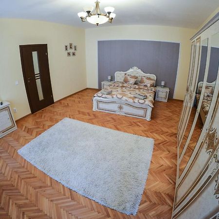 براشوف Apartment Luca Poarta Schei المظهر الخارجي الصورة